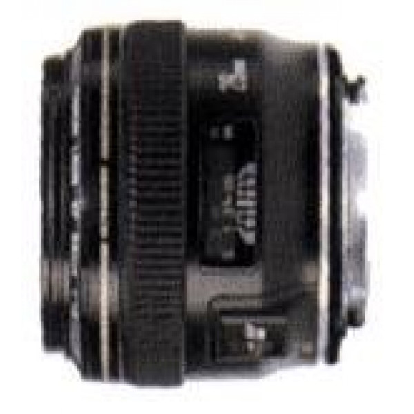 Canon EF 28mm 1:1,8 USM Objektiv (58 mm Filtergewinde)-31