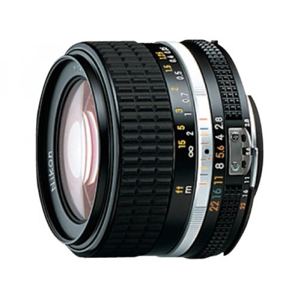 Nikon 28/2,8 NIKKOR-31