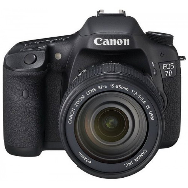 Canon EOS 7D SLR-Digitalkamera (18 Megapixel, 7,6 cm (3 Zoll) LCD-Display, LiveView, FullHD-Movie) inkl. EF-S 18-135mm IS LENS-KIT-32