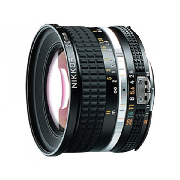 Nikon 20/2,8 NIKKOR-31