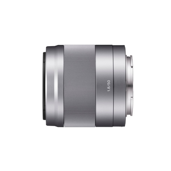 Sony SEL50F18, Porträt-Objektiv (50 mm, F1,8 OSS, E-Mount APS-C, geeignet für A5000/ A5100/ A6000 Serienand Nex) silber-34