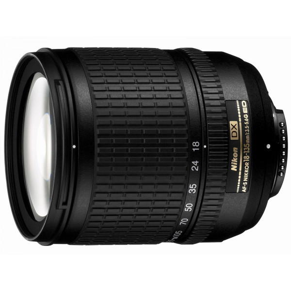 Nikon AF S DX 18-135/3,5-5,6G IF-ED Objektiv (67mm Filtergewinde) inkl. HB-32 Sonnenblende-31