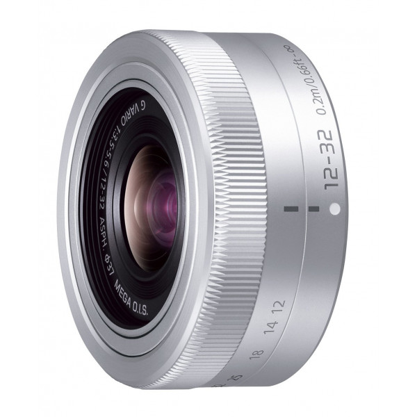 Panasonic 12-32 mm / F 3,5-5,6 G VARIO ASPH./MEGA O.I.S. (H-FS12032) 12 mm-Objektiv ( Micro Four Thirds-Anschluss,Autofocus,Bildstabilisator )-32