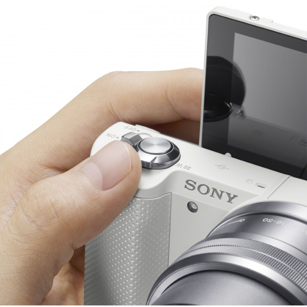 Sony Alpha 5000 Systemkamera (Full HD, 20 Megapixel, Exmor APS-C HD ...