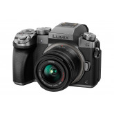 Panasonic DMC-G70KEG-S Lumix Systemkamera (16 Megapixel, 4K Video, 7,5 cm (3 Zoll) Touchscreen, WiFi) mit Objektiv Lumix G Vario F3,5-5,6/14-42 Asph/OIS silber