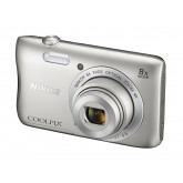 Nikon Coolpix S3700 Digitalkamera (20 Megapixel, 8-fach opt. Zoom, 6,7 cm (2,6 Zoll) Display, Wi-Fi, NFC, Panorama-Assistent) silber