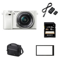 Sony Alpha 6000 Systemkamera (24 Megapixel, 7,6 cm (3") LCD-Display, Exmor APS-C Sensor, Full-HD, High Speed Hybrid AF) inkl. SEL-P1650 Objektiv weiss + Sony ACCTRW.CEE Akku Kit mit BCTRW Ladegerät und NPFW50 W-Serie Li-Akku + Sony SF16U Class6 16GB SDHC-21