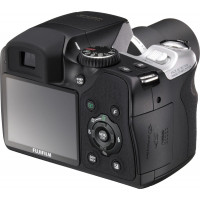 FujiFilm FinePix S8100fd Digitalkamera (10 Megapixel, 18-fach opt. Zoom, 6,4 cm (2,5 Zoll) Display, Bildstabilisator) schwarz-22