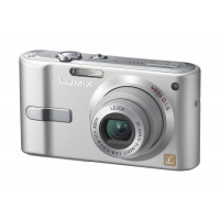 Panasonic DMC-FX10 EG-S Digitalkamera (6 Megapixel, 3-fach opt. Zoom, 6,4 cm (2,5 Zoll) Display, Bildstabilisator) silber-21