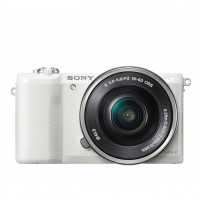 Sony Alpha 5100 Systemkamera mit ultraschnellem Hybrid-AF (180° drehbares 7,62 cm (3 Zoll) LC-Display, 24,3 Megapixel, Exmor APS-C Sensor, Full HD Video) inkl. SEL-P1650 weiß-22
