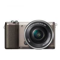 Sony Alpha 5100 Systemkamera mit ultraschnellem Hybrid-AF (180° drehbares 7,62 cm (3 Zoll) LC-Display, 24,3 Megapixel, Exmor APS-C Sensor, Full HD Video) inkl. SEL-P1650 braun-22