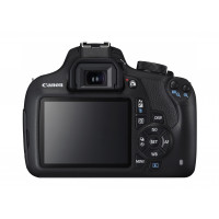 EOS 1200D mit EF-S 18-135 IS-21
