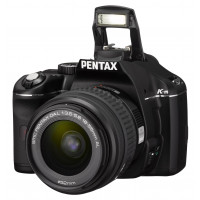 Pentax KM SLR-Digitalkamera (10 Megapixel, Bildstabilisator) Kit inkl. DA L 18-55mm-22