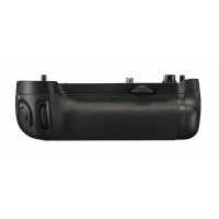 Nikon MB-D16 Multifunktions-Handgriff für D750-22