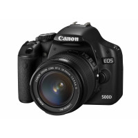 EOS 500D + Objectiv EF-S 18-55 IS-22