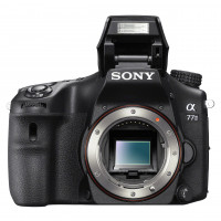 Sony ILCA Alpha 77 IIQ SLR-Digitalkamera (24,3 Megapixel, 7,6 cm (3 Zoll) LCD-Display, 79-Phasen AF-Messfelder, 12 Bilder/Sek, OLED-Sucher und Autofokus) Kit inkl. SAL-1650 Objektiv-22