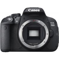 Canon EOS 700D / Rebel T5I / EOS KISS X7I 18-55 / 3.5-5.6 EF-S IS STM ( 18.5 Megapixel (3 Zoll Display) )-22