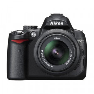 Nikon D5000 SLR-Digitalkamera (12 Megapixel, Live-View, HD-Videofunktion) Kit inkl. 18-55mm 1:3,5-5,6G VR Objektiv (bildstab.)-22