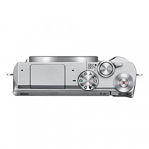 NIKON 1 J5 SILVER + 10-30 PDZ + MICRO SD 4 Go + Sac-22