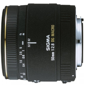 Sigma 50 mm F2,8 EX DG Makro-Objektiv (55 mm Filtergewinde) für Canon Objektivbajonett-21