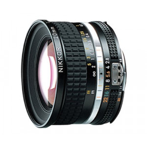 Nikon 20/2,8 NIKKOR-21