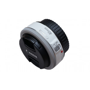 Canon EF 40mm 1:2,8 STM Objektiv (Bundle / weiß)-21