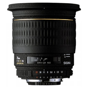 Sigma 20 mm F1,8 EX aspherical DG-Objektiv (82 mm Filtergewinde) für Pentax Objektivbajonett-21