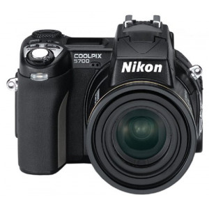 Nikon Coolpix 5700 Digitalkamera (5,0 Megapixel)-22