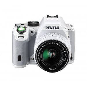 Pentax K-S2 Spiegelreflexkamera (20 Megapixel, 7,6 cm (3 Zoll) LCD-Display, Full-HD-Video, Wi-Fi, NFC, HDMI, USB 2.0) Double-Zoom-Kit inkl. 18-50mm und 50-200mm WR-Objektiv weiß-22