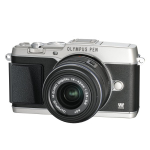 Olympus E-P5 Systemkamera inkl. 14-42mm Objektiv (16 Megapixel MOS-Sensor, True Pic VI Prozessor, 5-Achsen Bildstabilisator, Verschlusszeit 1/8000s, Full-HD) silber-22