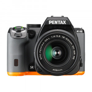 Pentax K-S2 20MP DSLR Bastelsatz 18-50mm WR (BLACK×ORANGE)-22