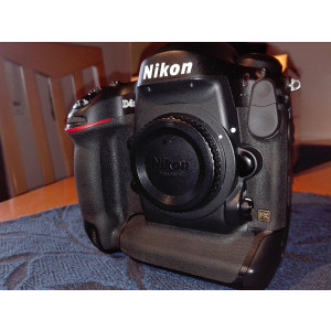 Nikon D4S/D-4S/D4 16.6 Megapixel Digitalkamera-21
