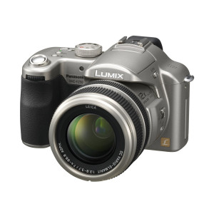 Panasonic Lumix DMC-FZ50 EG S Digitalkamera (10 Megapixel, 12-fach opt. Zoom, 5,1 cm (2 Zoll) Display, Bildstabilisator) silber-22