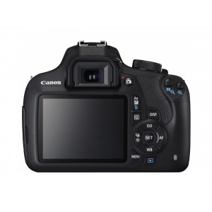 EOS 1200D mit EF-S 18-135 IS-21