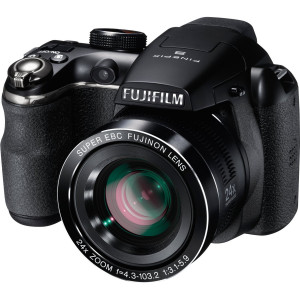 Fujifilm FinePix S4200 schwarz-22