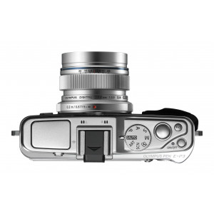 Olympus M.Zuiko Digital ED 12 mm 1:2.0 Objektiv silber-22