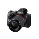 Sony Alpha 7 III Spiegellose Vollformat-Kamera mit 28-70 mm f/3.5-5.6 (Schneller 0,02s AF, optische 5-Achsen-Bildstabilisierung)-01