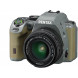 Pentax K-S2 Spiegelreflexkamera (20 Megapixel, 7,6 cm (3 Zoll) LCD-Display, Full-HD-Video, Wi-Fi, GPS, NFC, HDMI, USB 2.0) Kit inkl. 18-50mm WR-Objektiv waldgrün-01