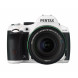 Pentax K 50 SLR-Digitalkamera (16 Megapixel, APS-C CMOS Sensor, 1080p, Full HD, 7,6 cm (3 Zoll) Display, Bildstabilisator) weiß inkl. Objektiv DA 18-135 mm WR-03